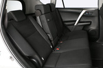 Toyota RAV4 hybrid AWD hybrid Advance   Pack Drive Todo terreno Interior Asiento trasero reclinable 5 puertas