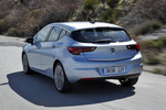 Opel Astra 1.6 CDTI 136 CV Start/Stop Dynamic Turismo Plata Magnetic Exterior Lateral-Posterior 5 puertas