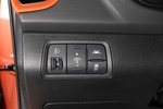 Hyundai i20 1.0 T-GDI 120 CV Style Gama i20 Active Turismo Interior Mandos salpicadero 5 puertas