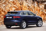 Jaguar F-PACE 3.0 TDV6 300 CV AWD Portfolio Todo terreno Dark Sapphire Exterior Posterior-Lateral 5 puertas