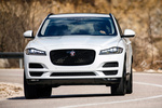 Jaguar F-PACE 3.0 TDV6 300 CV AWD Portfolio Todo terreno Glacier White Exterior Frontal 5 puertas