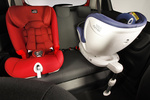 Toyota Yaris hybrid Feel! Turismo Interior Silla infantil 5 puertas