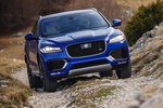 Jaguar F-PACE First Edition First Edition Todo terreno Caesium Blue Exterior Frontal 5 puertas