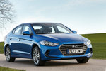 Hyundai Elantra Turismo Marina Blue Exterior Lateral-Frontal 4 puertas