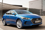 Hyundai Elantra Turismo Marina Blue Exterior Lateral-Frontal 4 puertas