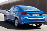 Hyundai Elantra Turismo Marina Blue Exterior Lateral-Frontal 4 puertas