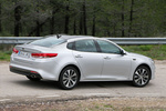 KIA Optima 1.7 CRDi 141 CV Eco-Dynamics Emotion Turismo Silky Silver Exterior Posterior-Lateral 4 puertas