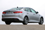 KIA Optima 1.7 CRDi 141 CV Eco-Dynamics Emotion Turismo Silky Silver Exterior Posterior-Lateral 4 puertas
