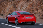 Audi TT TT RS Coup&eacute; TT RS Coup&eacute; Coup&eacute; Rojo Catalunya Exterior Lateral-Posterior 2 puertas