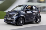 smart fortwo BRABUS BRABUS Descapotable Taylor made dark blue shiny Exterior Lateral-Frontal 2 puertas