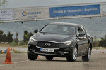 Infiniti Q30 1.5d 109 CV Premium Todo terreno Black Obsidian Exterior Lateral-Frontal 5 puertas