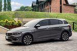 Fiat Tipo Gama Tipo 5p Gama Tipo 5p Turismo Exterior Frontal-Lateral 5 puertas