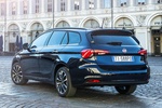 Fiat Tipo Gama Tipo Station Wagon Gama Tipo Station Wagon Turismo familiar Exterior Lateral-Posterior 5 puertas
