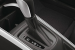 Suzuki Baleno 1.0 BoosterJet Aut. GLX Turismo Interior Palanca de Cambios 5 puertas