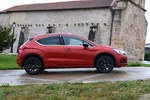 DS 4 BlueHDi 120 EAT6 Crossback Style Turismo Tourmaline Orange Exterior Lateral 5 puertas