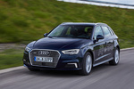 Audi A3 A3 Sportback e-tron e-tron Turismo Azul Kosmos Exterior Lateral-Frontal 5 puertas