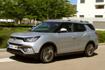 SsangYong XLV D16T 115 CV Premium Monovolumen Silent Silver Exterior Frontal-Lateral 5 puertas