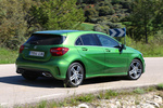 Mercedes-Benz Clase A 200 d AMG Line Turismo Verde Elba&iacute;ta Metalizado Exterior Posterior-Lateral 5 puertas