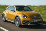 Volkswagen Beetle 2.0 TDI 150 CV Dune Turismo Sandstorm Yellow Metallic Exterior Lateral-Frontal 3 puertas