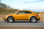Volkswagen Beetle 2.0 TDI 150 CV Dune Turismo Sandstorm Yellow Metallic Exterior Lateral 3 puertas