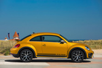 Volkswagen Beetle 2.0 TDI 150 CV Dune Turismo Sandstorm Yellow Metallic Exterior Lateral 3 puertas
