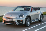 Volkswagen Beetle 2.0 TDI 110 CV Dune Descapotable White Silver Metallic Exterior Lateral-Frontal 3 puertas