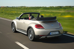 Volkswagen Beetle 2.0 TDI 110 CV Dune Descapotable White Silver Metallic Exterior Lateral-Posterior 3 puertas