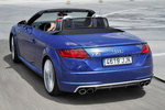 Audi TT TTS Roadster TTS Roadster Descapotable Azul Sepang efecto perla Exterior Lateral-Posterior 2 puertas