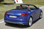 Audi TT TTS Roadster TTS Roadster Descapotable Azul Sepang efecto perla Exterior Posterior-Lateral 2 puertas