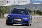 Audi TT TTS Roadster TTS Roadster Descapotable Azul Sepang efecto perla Exterior Frontal 2 puertas