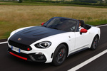 Abarth 124 Spider 124 Spider 124 Spider Descapotable Exterior Frontal-Lateral 2 puertas