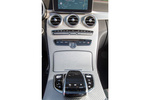 Mercedes-Benz Clase C AMG C 43 4MATIC Cabrio AMG C 43 4MATIC Cabrio Descapotable Interior Consola Central 2 puertas