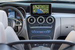 Mercedes-Benz Clase C C 400 4MATIC Cabrio Gama Clase C Cabrio Descapotable Interior Consola Central 2 puertas