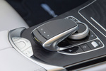 Mercedes-Benz Clase C C 400 4MATIC Cabrio Gama Clase C Cabrio Descapotable Interior Mandos sistema multimedia 2 puertas