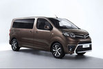 Toyota Proace Gama Proace Verso Verso Family Medio Veh&iacute;culo comercial Marr&oacute;n Rich Exterior Lateral-Posterior 4 puertas