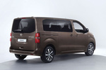 Toyota Proace Gama Proace Verso Verso Family Medio Veh&iacute;culo comercial Marr&oacute;n Rich Exterior Lateral-Posterior 4 puertas