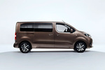 Toyota Proace Gama Proace Verso Verso Family Medio Veh&iacute;culo comercial Marr&oacute;n Rich Exterior Lateral 4 puertas