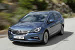 Opel Astra 1.4 Turbo 150 CV Start/Stop Aut. Excellence Turismo familiar Azul Oc&eacute;ano Exterior Frontal-Lateral 5 puertas