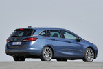 Opel Astra 1.4 Turbo 150 CV Start/Stop Aut. Excellence Turismo familiar Azul Oc&eacute;ano Exterior Lateral-Posterior 5 puertas