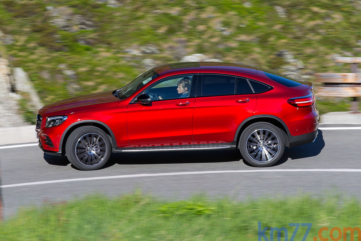 Mercedes-Benz GLC Coup&eacute; GLC 350 d 4MATIC Coup&eacute; AMG Line exterior Todo terreno Designo Rojo Metalizado Patagonia Bright Exterior Lateral 5 puertas