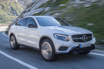 Mercedes-Benz GLC Coup&eacute; GLC 350 e 4MATIC Coup&eacute; GLC 350 e 4MATIC Coup&eacute; Todo terreno Designo blanco diamante bright Exterior Lateral-Frontal 5 puertas