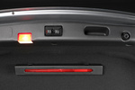 Mercedes-Benz Clase E E 220 d Berlina AMG Line Cabrio Turismo Interior Tirador port&oacute;n del maletero 4 puertas