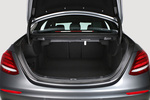 Mercedes-Benz Clase E E 220 d Berlina AMG Line Cabrio Turismo Interior Maletero 4 puertas