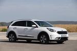 KIA Niro 1.6 HEV Gama Niro Todo terreno Snow White Exterior Lateral-Frontal 5 puertas