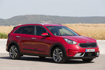 KIA Niro 1.6 HEV Gama Niro Todo terreno Temptation Red Exterior Lateral-Frontal 5 puertas