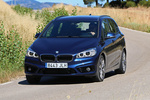 BMW Serie 2 Active Tourer 225xe iPerformance Gama Active Tourer Monovolumen Mediterranblau Exterior Frontal-Lateral 5 puertas