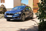 BMW Serie 2 Active Tourer 225xe iPerformance Gama Active Tourer Monovolumen Mediterranblau Exterior Frontal-Lateral 5 puertas