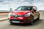 Renault Clio Gama Clio Zen Turismo Rojo Intenso Exterior Frontal-Lateral 5 puertas