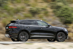 Jaguar F-PACE 3.0 TDV6 300 CV AWD First Edition Todo terreno Ultimate Black Exterior Lateral 5 puertas