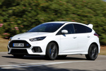 Ford Focus RS 2.3 EcoBoost 257 kW (350 CV) RS Turismo Blanco Frozen Exterior Frontal-Lateral 5 puertas